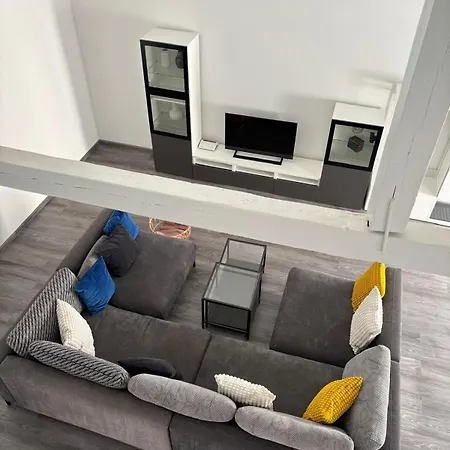 Appartement Gemuetlich & Offen - Mit Grossem Balkon - 3